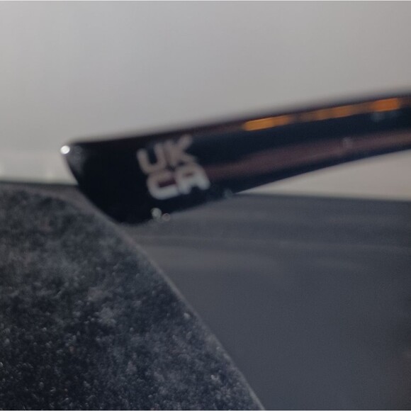 TRUE RELIGION Oversized Square Sunglasses Acetate Black Rimless